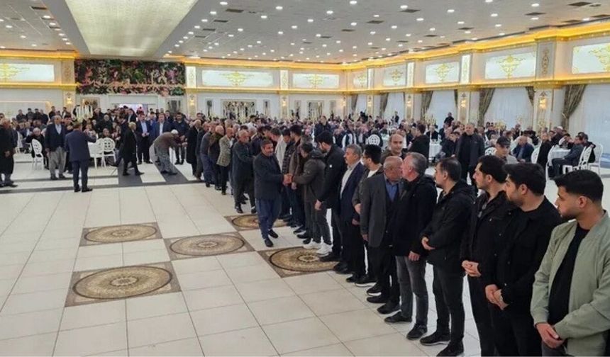 Diyarbakır'da husumetli iki aile törenle barıştı