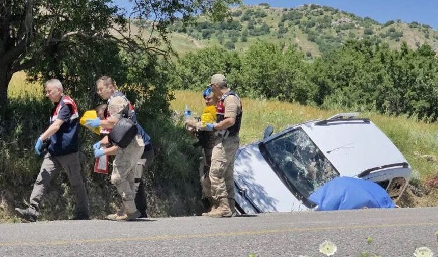 Diyarbakır’da kardeşinin arabasını taradı: Ölü ve yaralı var!