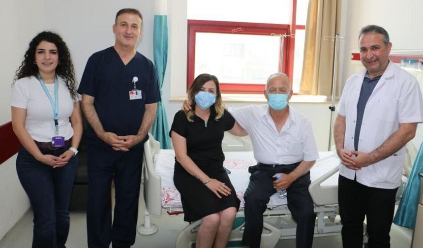 Diyarbakır’da iki böbreği iflas eden imdadına kızı yetişti