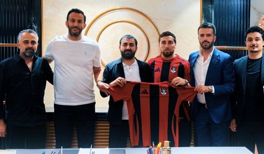 Vanspor’dan yılın transferi: Ozan Can Kökçü kimdir?
