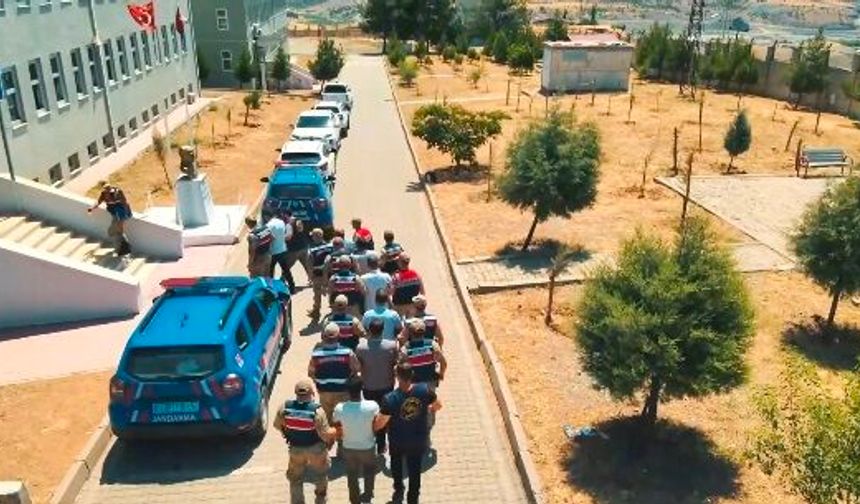 Diyarbakır’da iş vaadiyle vurgun yaptılar: Tam 1 milyar para...