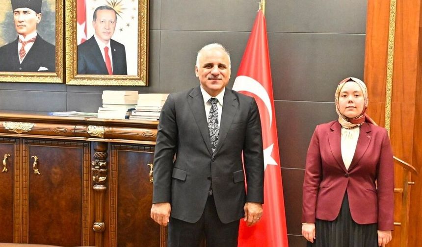 Diyarbakır’a yeni atama: Vali Zorluoğlu’nu ziyaret etti!