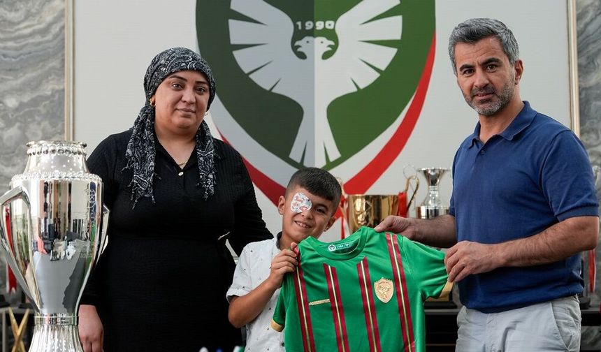 Amedspor’dan anlamlı jest: Yaralanan çocuğu ağırladı!