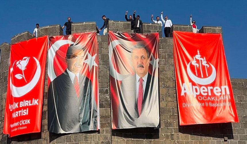 BBP Diyarbakır’da dev poster ve bayraklar astı!