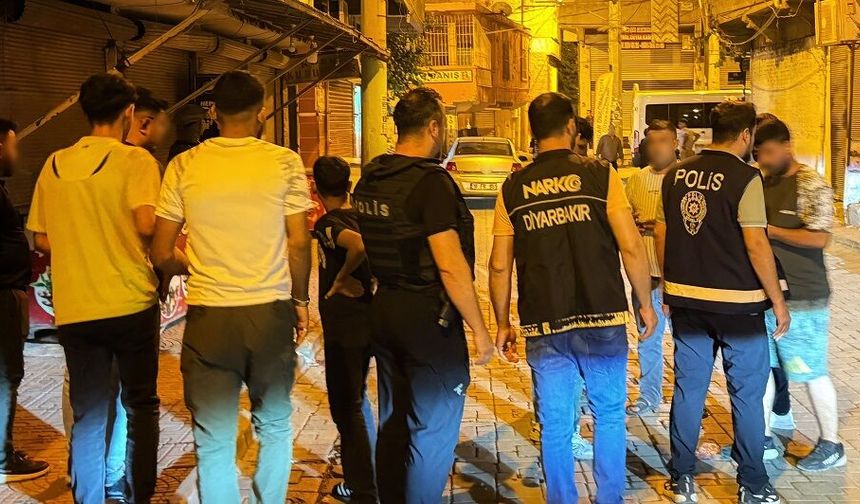 Diyarbakır’da özel harekat Bağlar’a girdi!