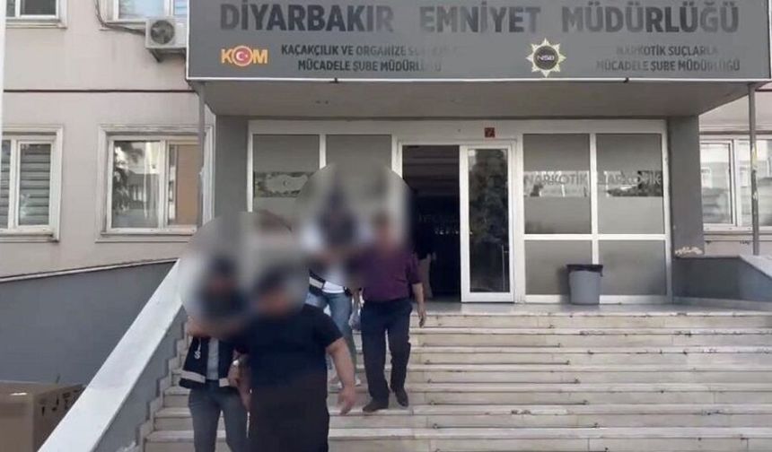 Diyarbakır'da tefecilik operasyonu: 2 kişi tutuklandı