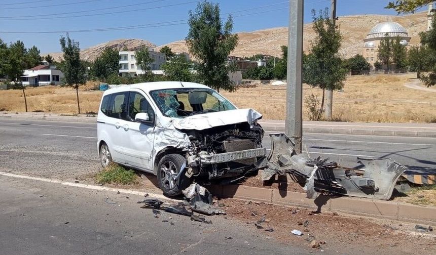 Silvan - Diyarbakır karayolunda trafik kazası: Yaralılar var!