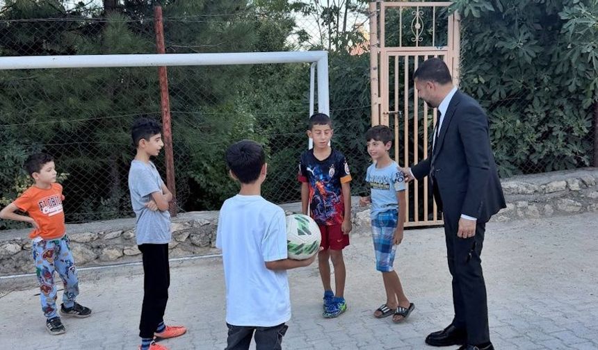 Diyarbakır Eğil'de öğrencilerin eğitim heyecanına belediye desteği