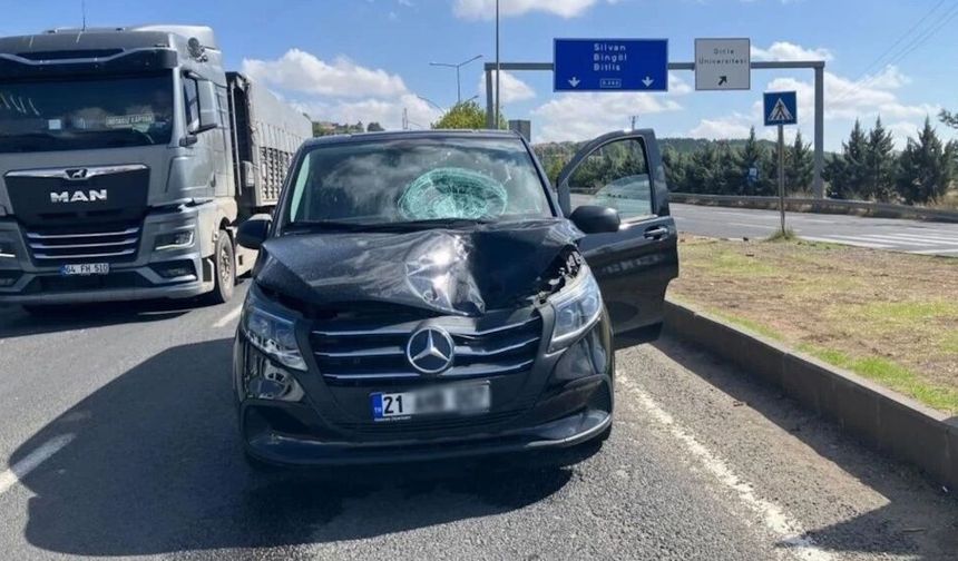 Diyarbakır’da feci kaza: Bir kişi ağır yaralandı!