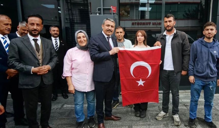 MHP, Diyarbakır esnafıyla buluştu: Sorun ve taleplerini dinledi!