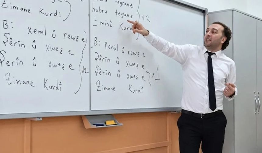 İstanbul’da ilk kez Kürtçe branş öğretmeni atandı