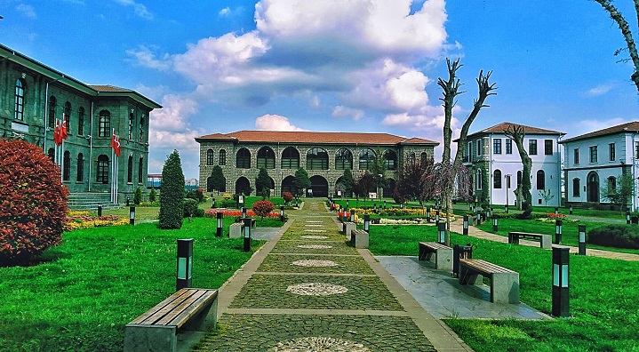 Diyarbakır’daki tarihi İçkale’nin ücretli hale getirilmesine tepki.