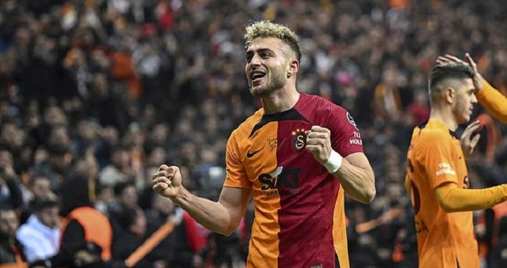Galatasaray'ın yıldız futbolcusu Barış Alper Yılmaz kaza yaptı (2)