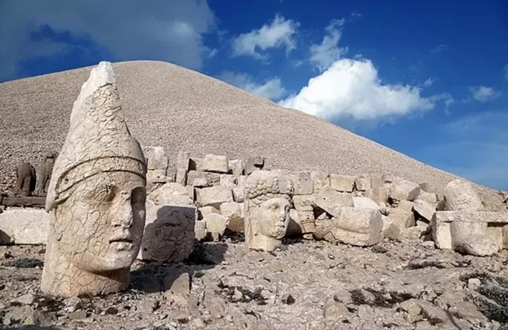 Nemrut dağı