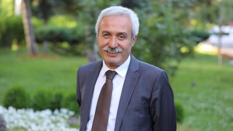 POLİTİKA