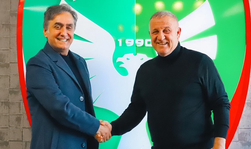 Amedspor’da Imzalar Atıldı, Yeni Hoca Belli Oldu!