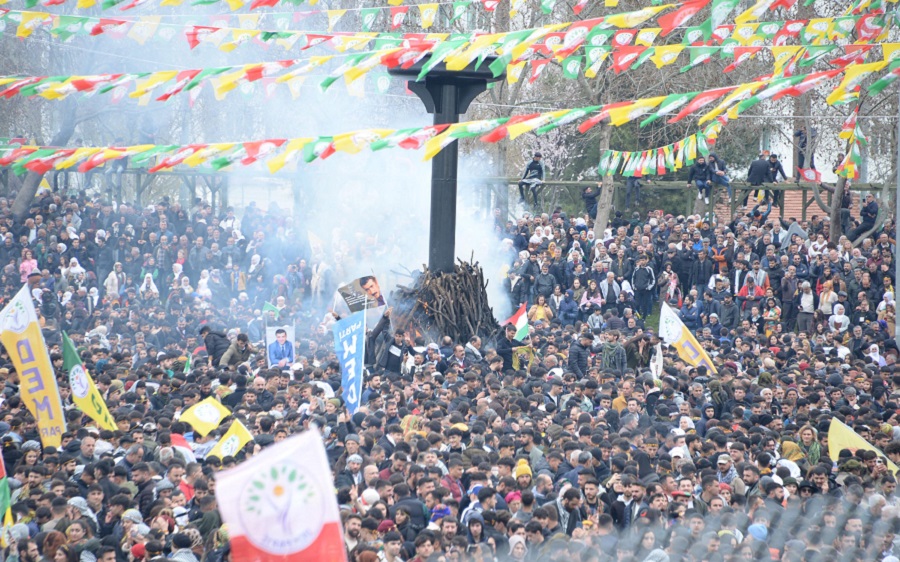 Diyarbakır Newroz’una Kaç Kişi Katıldı