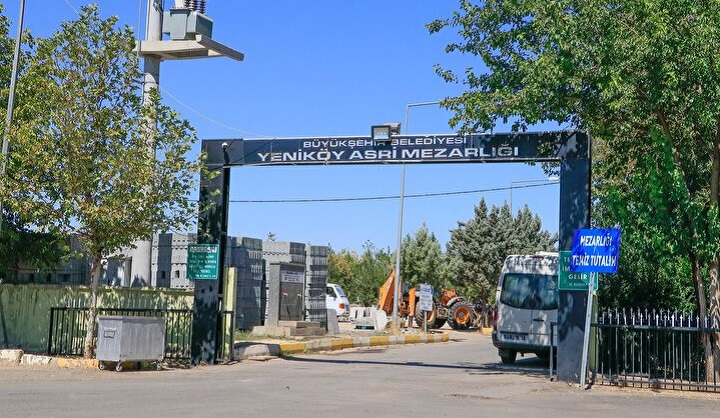 Diyarbakır Yeniköy Mezarlık