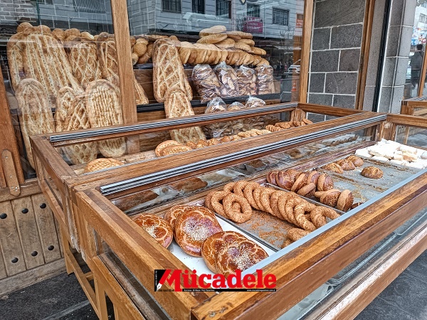 Diyarbakır’da Ekmek, Simit, Somun Çörek Fiyatı