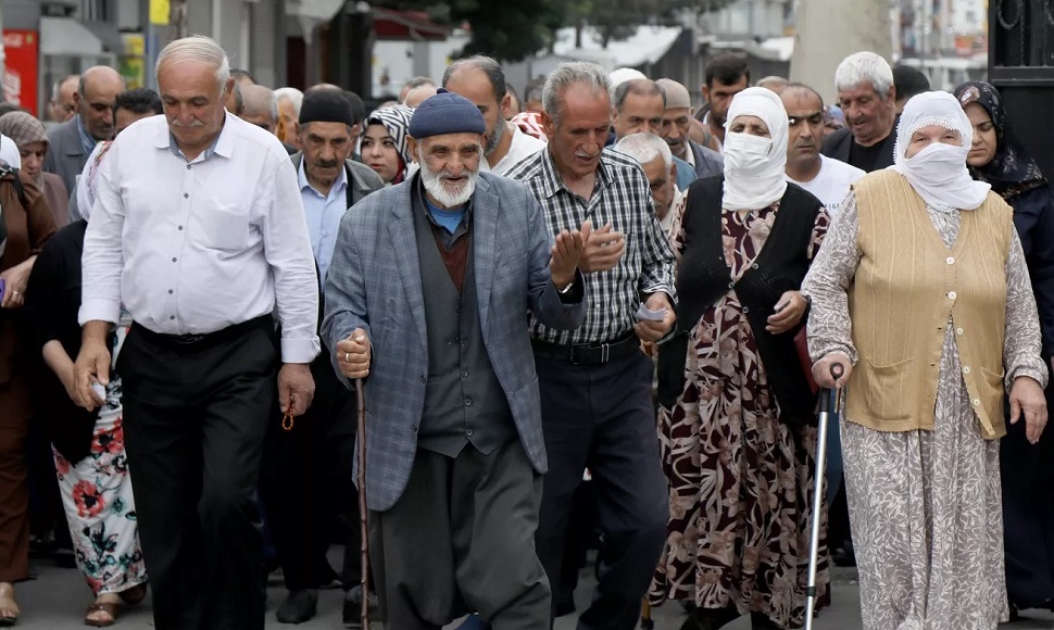 Diyarbakır’da Ak Parti Yönetiyordu! Dem Parti Rekorla Kazandı