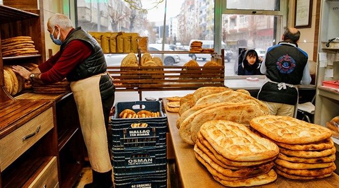 Diyarbakır’da Fırıncılar Ekmek Yapmayı Bırakmış!