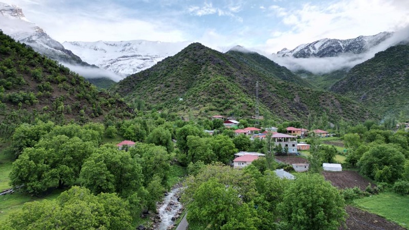 Şırnak'a Kış Geri Geldi! Görüntüler Karadeniz'i Aratmadı