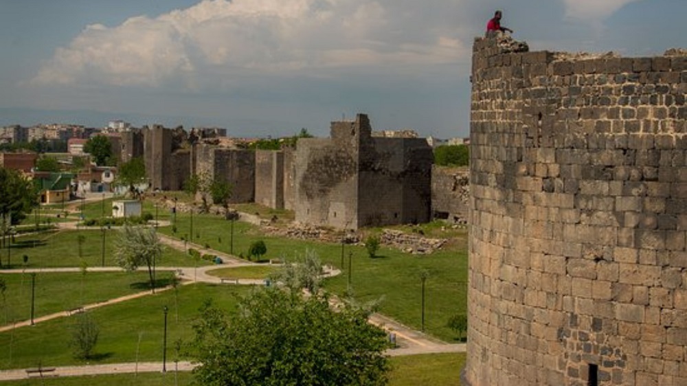 Sur Diyarbakır Surlar Tarih