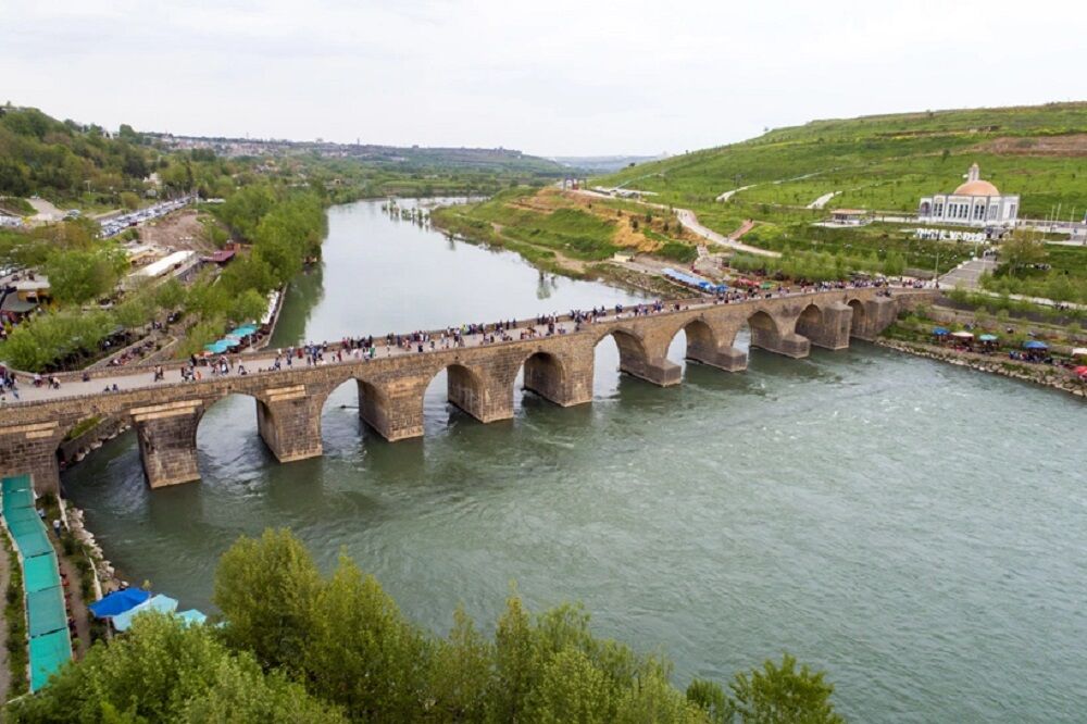 Diyarbakır’da On Gözlü Köprü’nün Tarihi!