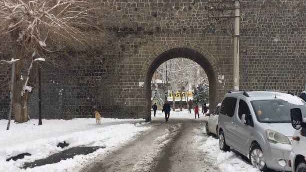 Diyarbakır Tek Kapı Kar Yağış Soğuk Hava Durumu