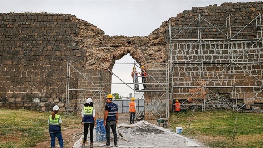 Diyarbakır Surlarının Restorasyonu Iptal Oldu İşte Nedeni