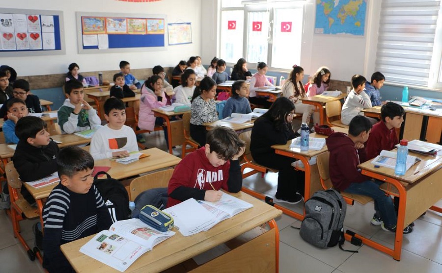 Diyarbakır’da Ders Zili Bugün Çaldı İkinci Ara Tatil Ne Zaman Diyarbakır Okul Ders