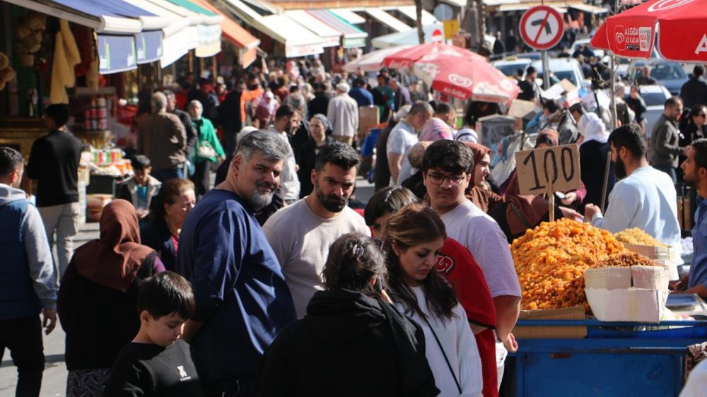 Diyarbakır’ın Tarihi Ilçesinde Bayram Öncesi Çarşı Pazar Doldu Kalabalık Alışveriş Sur