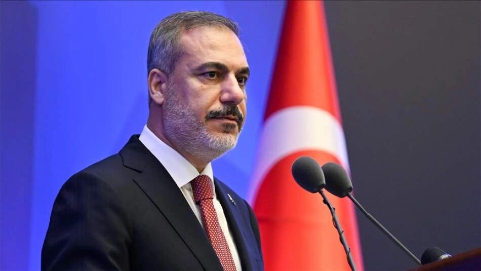 POLİTİKA
