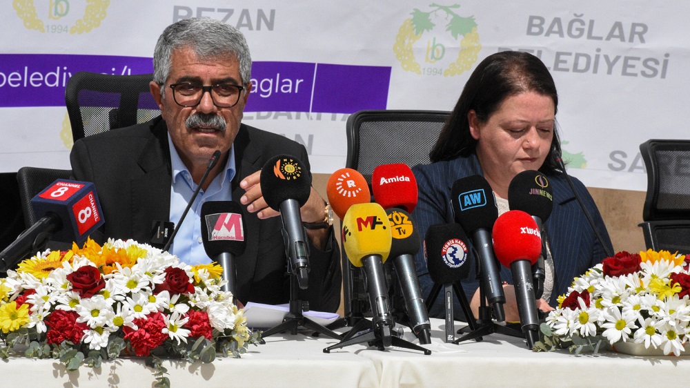 Bağlar Belediyesi’nden ‘Maaş’ Açıklaması İşten Çıkarılan Ve Alınan Işçi Sayısı Açıklandı!