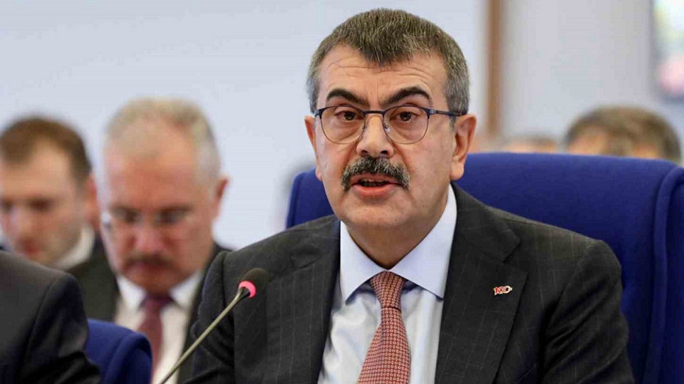 Bakan Yusuf Tekin-1