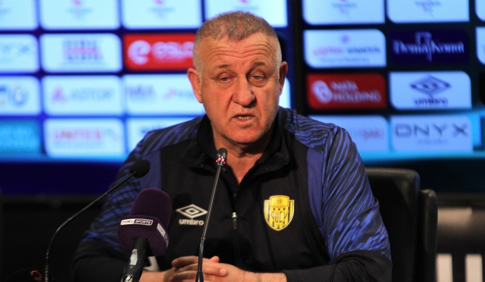 Mesut Bakkal Sert Konuştu “Mağlup Oluruz Ama…”