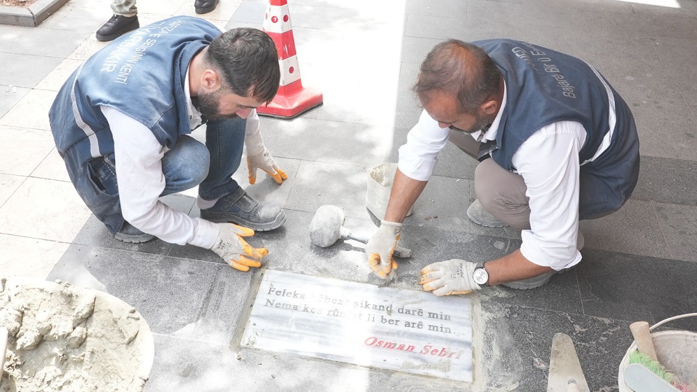 Diyarbakır Büyükşehir’in ‘Kürtçe’ Çalışması Tepki Çekti!-1