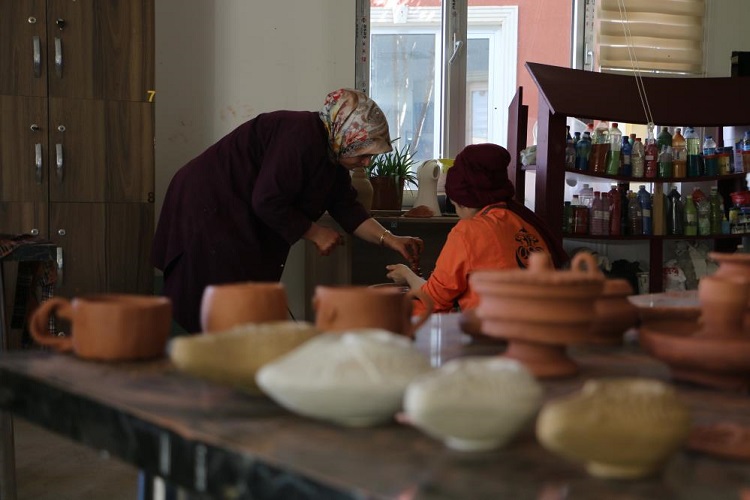 Diyarbakırlı Kadınları Buluşturan Kooperatif Ekmek Kapıları Oldu-2
