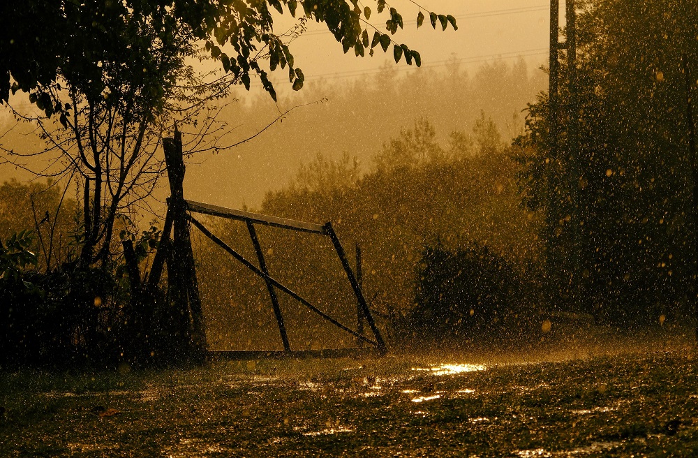 Sağanak Yağış Yağmur Gök Gürültüsü Şimşek Yıldırım (3)