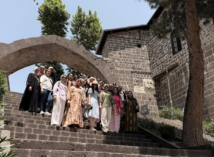 Cizre Kadın Diyarbakır Gezi