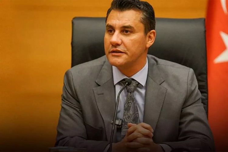 Ferdi Zeyrek Kimdir