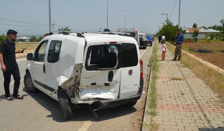 Muş – Diyarbakır Yolunda Trafik Kazası Yaralılar Var