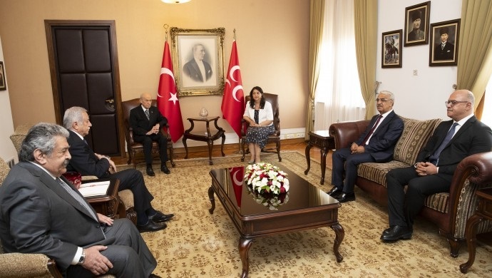Bahçeli Ile İmralı Heyeti Görüşmesinden Açıklama Geldi
