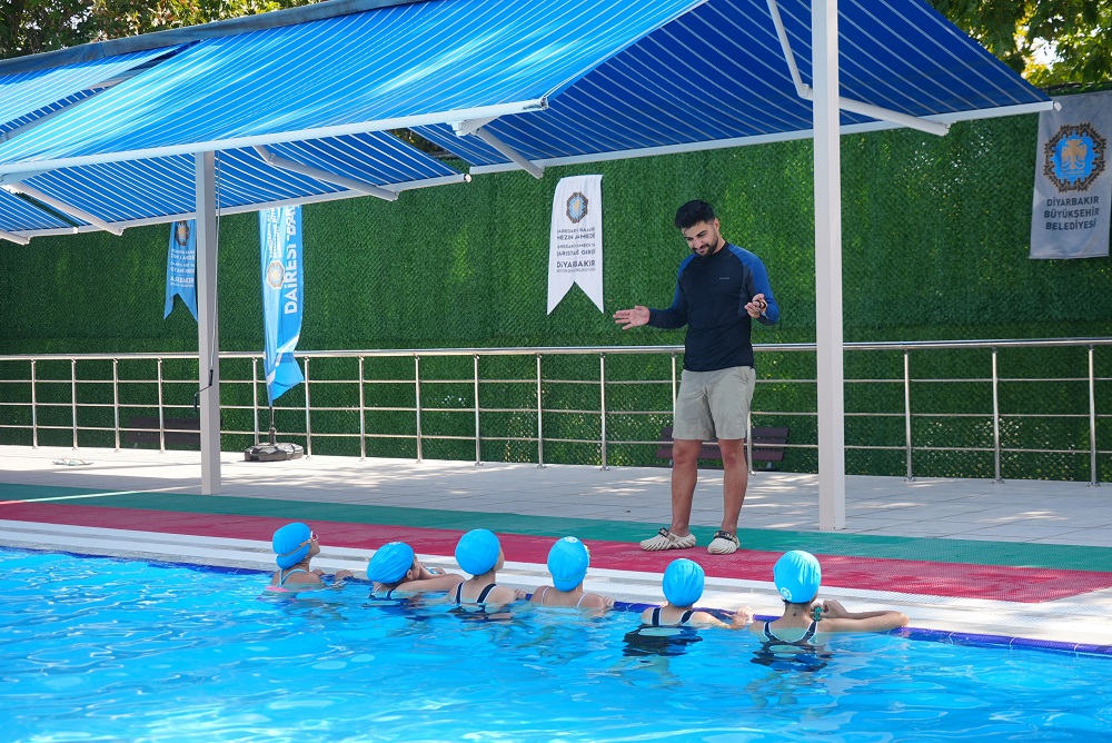 Diyarbakır Çocuk Yüzme Havuz