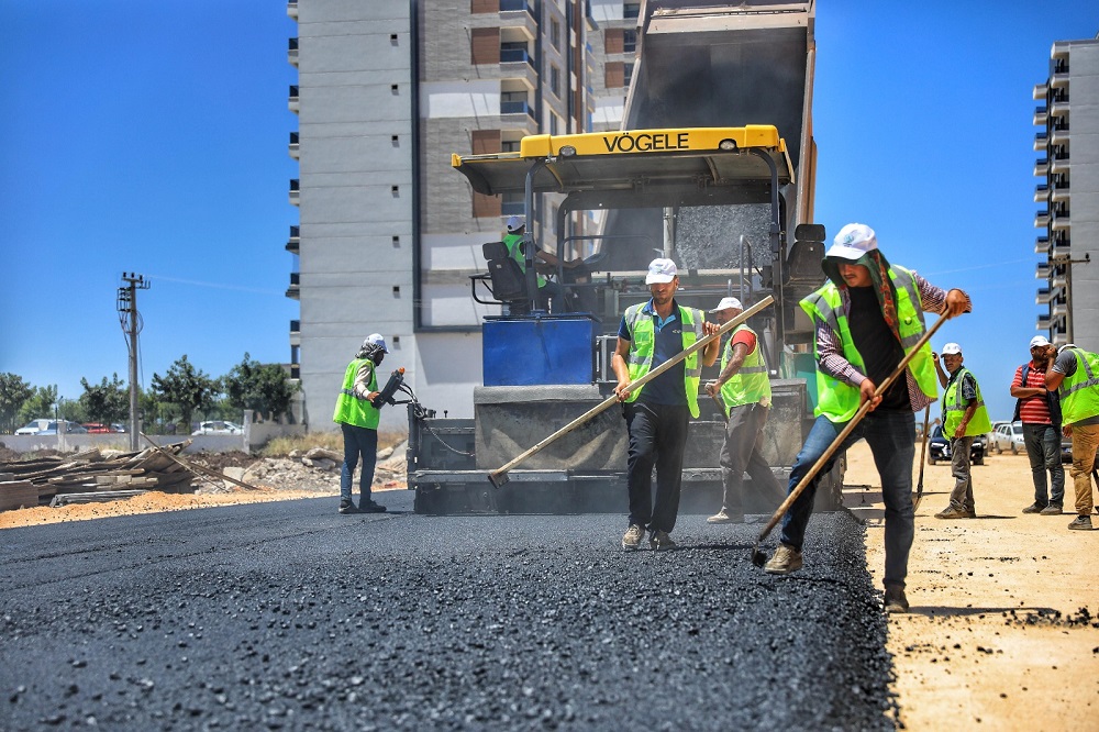 Diyarbakır’a Yeni Yollar 50 Ton Serilecek, Ulaşım Rahatlayacak