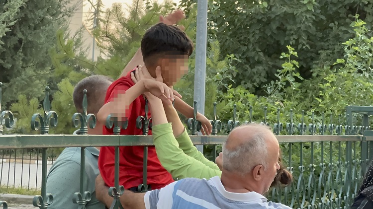 Malatya’da Bir Çocuğun Koluna Demir Parmaklık Saplandı İşte Sebebi (1)
