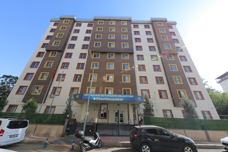 Diyarbakır Büyükşehir Kız Öğrenci Yurdu Nerede