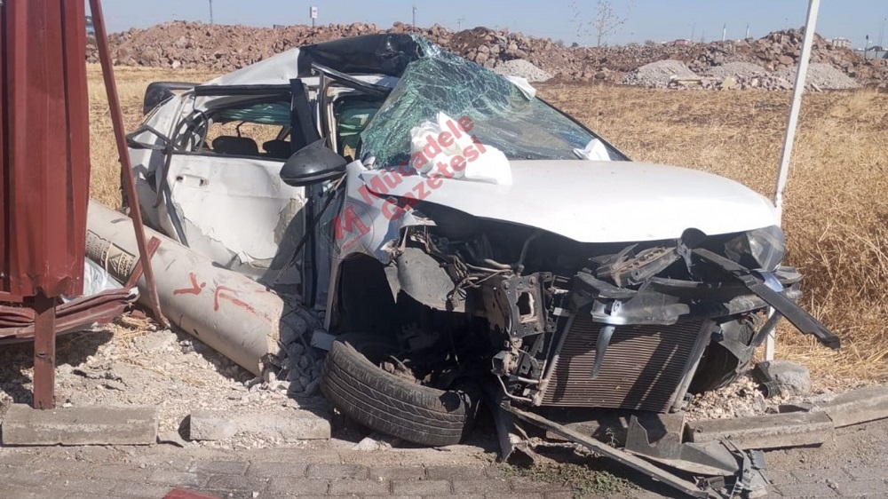 Diyarbakır’da Çocuk Sürücü Kaza Yaptı Ölü Ve Yaralılar Var!