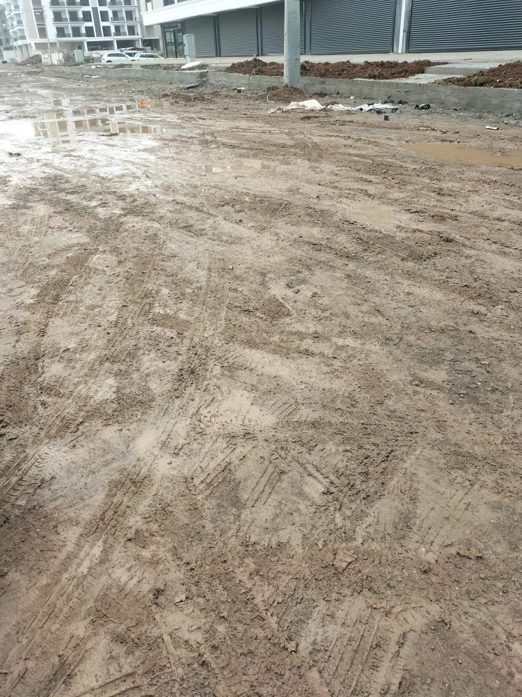 Diyarbakır’da Milyonluk Evler Kışın Çamur Yazın Toz Içinde! (1)