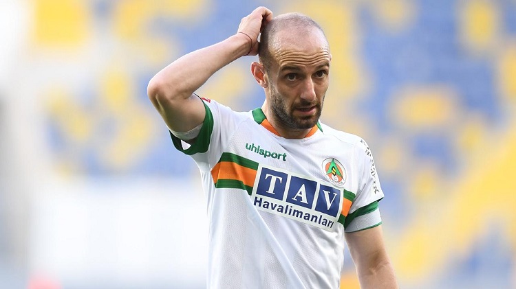 Efecan Karaca Amedspor